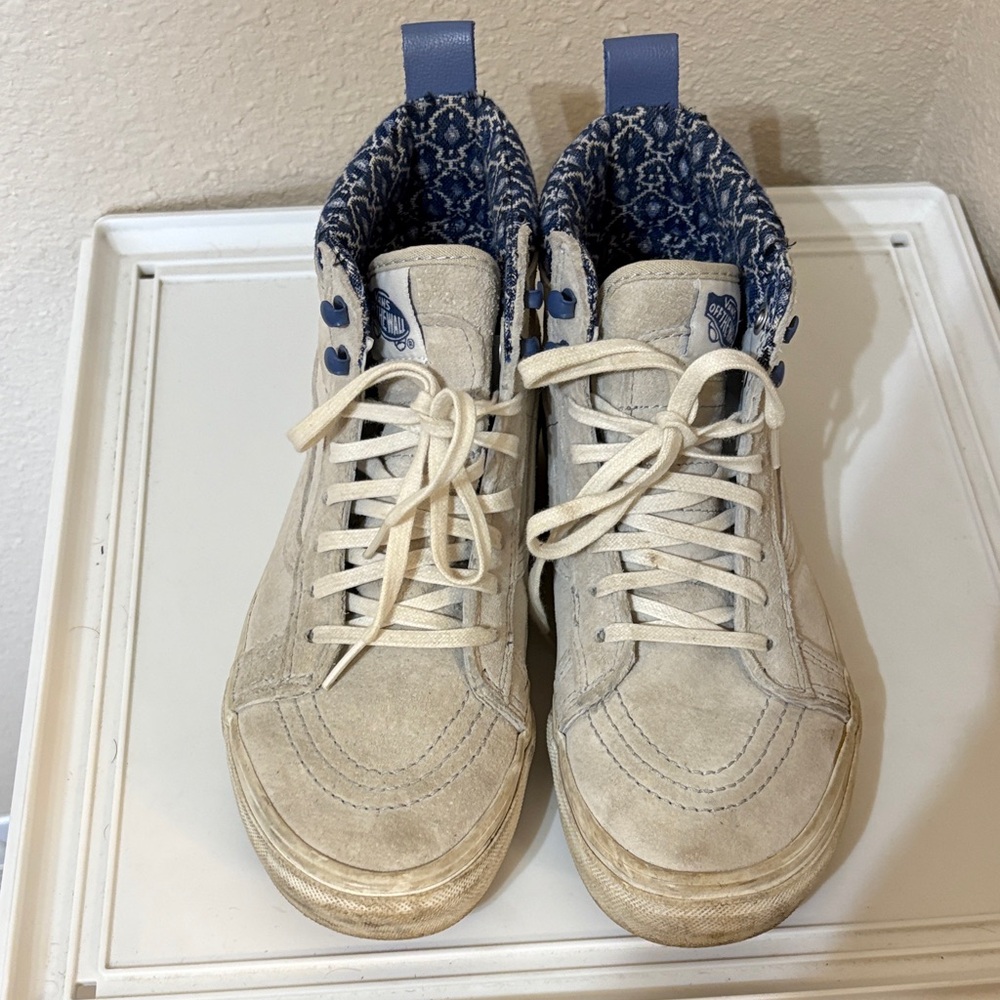 Vans High-Top Sneakers in Cream and Blue